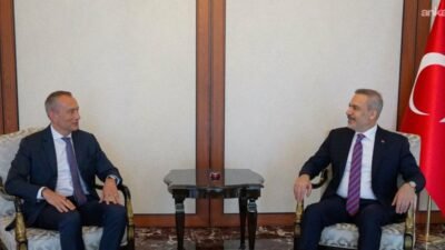 Dışişleri Bakanı Hakan Fidan, Gazze Barış Kurulu Yüksek Temsilcisi Nikolay