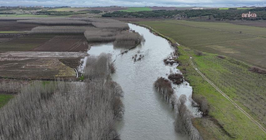 Diyarbakır Valiliği, yoğun yağışlar nedeniyle Başlar ve Pamukçay barajlarında dolusavaktan