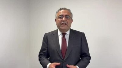 Diyarbakır’da tartışmalı hastane ihalesinin sözleşmesi imzalandı… CHP’li Tanrıkulu: “İhalenin adrese teslim ve rant amaçlı olarak yapılması doğru değil” Diyarbakır’da siyasi ve iş dünyasında tartışmalara neden olan Dicle Üniversitesi