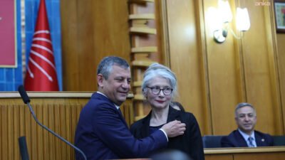 Geçmiş dönemlerde CHP Grup Başkanvekilliği yapan, 31 Ekim 2014 tarihinde CHP'den