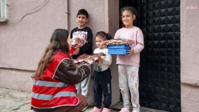 Efeler Belediyesi, ramazan ayı boyunca sürdürdüğü sosyal destek çalışmalarını bayram