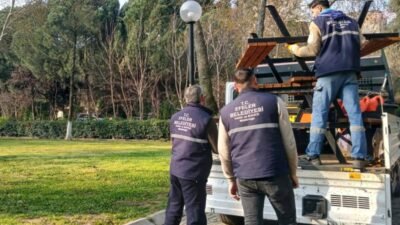 Efeler Belediyesi, Pınarbaşı Mesire Alanı'nda bakım ve düzenleme çalışmaları başlattı. 