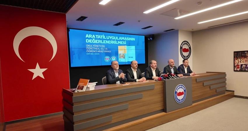 Memur-Sen'e bağlı Eğitim-Bir-Sen, 81 ilde, 120 bin okul yöneticisi, öğretmen ve