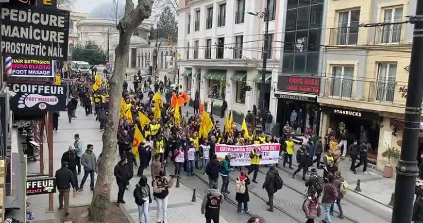 Eğitim Sen: “Yaptığımız uyarıları dikkate almayarak, kalıcı ve önleyici politikalar hayata geçirmeyen Milli Eğitim Bakanlığı bu olayın birinci derecede sorumlusudur” Okulda 17 yaşındaki lise öğrencisinin bıçaklı saldırısı sonucu yaşamını yitiren