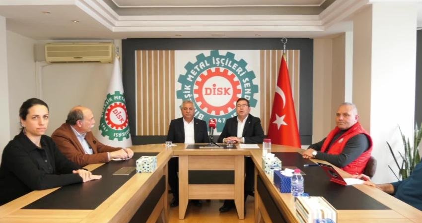 EMEK Partisi Genel Başkanı Aslan, Birleşik Metal İş Sendikası Genel Başkanı Atar ile görüştü EMEK Partisi Genel Başkanı Seyit Aslan, Birleşik Metal İş Sendikası