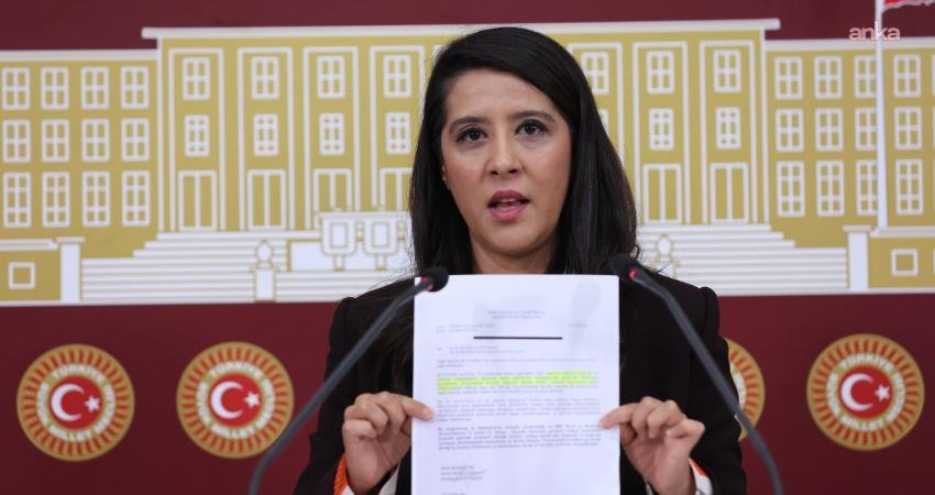 Emek Partisi (EMEP) Gaziantep Milletvekili Sevda Karaca, Suriye’den Türkiye’ye sığınan