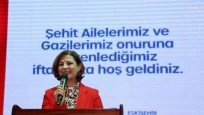 Eskişehir Büyükşehir Belediye (EBB) Başkanı Ayşe Ünlüce, gaziler ve şehit