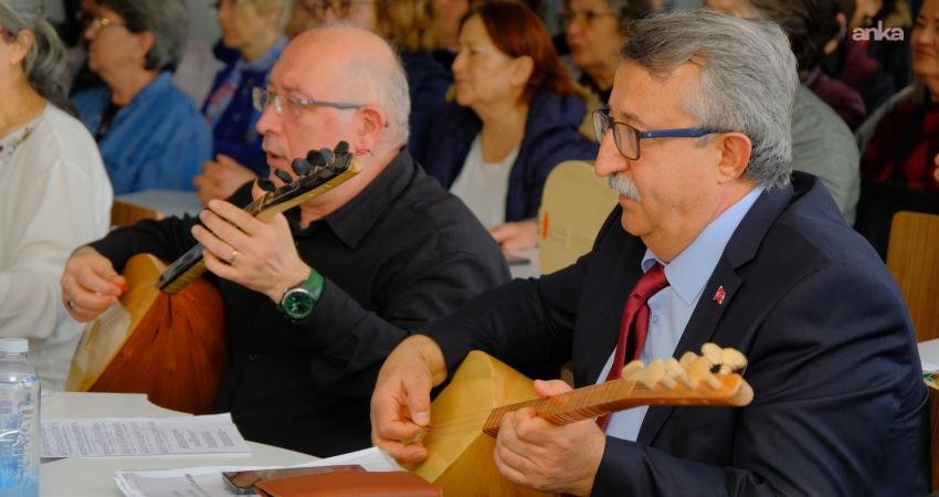 Eskişehir’de yaş almış vatandaşlar konser programında buluştu Eskişehir Büyükşehir Belediyesi'nin (EBB) yaş almış vatandaşların sosyal hayata aktif