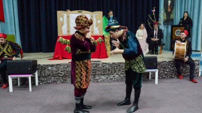 Etimesgut’ta çocuklar Karagöz ve Hacivat gösterisiyle Ramazan coşkusunu yaşadı Etimesgut Belediyesi tarafından Etimesgut Belediyesi Engelsiz Yaşam Merkezi’nde Ramazan ayının