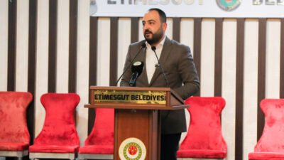 Etimesgut Belediyesi Gelişim Spor Kulübü sporcu ve antrenörleri, Korkut Ata