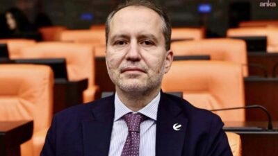 Yeniden Refah Partisi Genel Başkanı Fatih Erbakan, Kadir Gecesi'nin kalplere