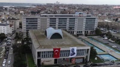 İstanbul Büyükşehir Belediyesi (İBB), Fatih ilçesinde çöken binalardan 7 kişinin