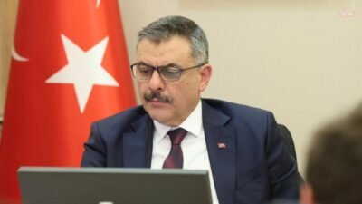  İçişleri Bakanı Mustafa Çiftçi, İstanbul Valisi Davut Gül'den Fatih'te iki