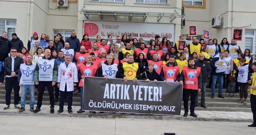 İstanbul’da öğretmen Fatma Nur Çelik’in bir öğrencisi tarafından okul içerisinde