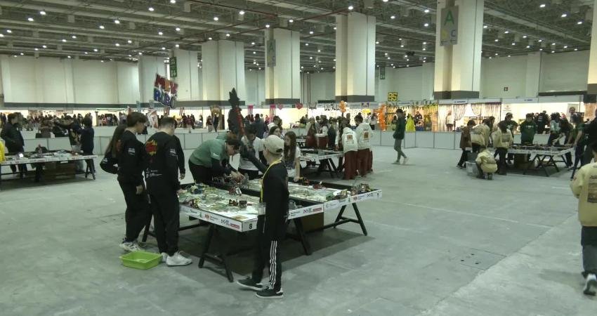 Bilim, teknoloji ve robotik alanında gençleri bir araya getiren FIRST