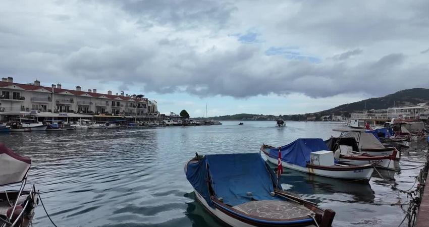 Foça’nın balıkları festivalle tanıtıldı İzmir’in Foça ilçesinde hayata geçirilen “Buranın Balıkları” projesi kapsamında düzenlenen