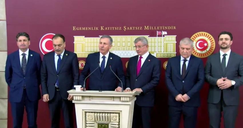 Gelecek Partisi Genel Başkanı Ahmet Davutoğlu, ABD ve İsrail'in İran'a