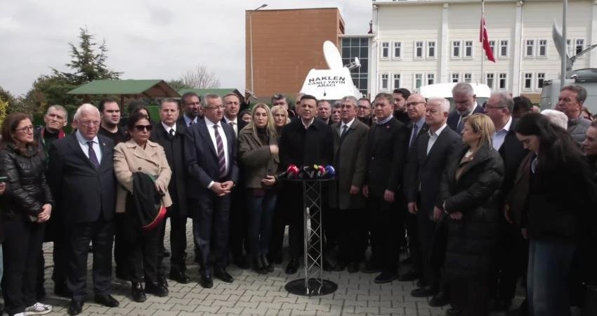 Gökhan Günaydın: Türkiye tarihinin bu en önemli duruşmasını, duruşmaları tatil edip kaçarak bitiremezsiniz. Adalet mutlaka tecelli edecek CHP Grup Başkanvekili Gökhan Günaydn, İBB Davası'nın ikinci haftasında duruşmanın