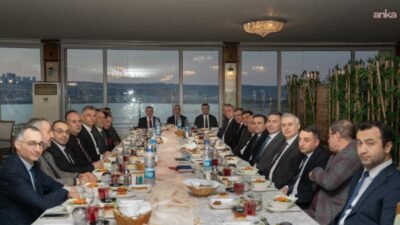 Gölbaşı Belediyesi ev sahipliğinde düzenlenen iftar programında ilçe protokolü, ramazan