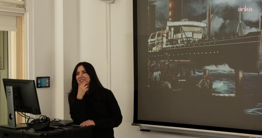 Belgesel yönetmeni ve fotoğrafçı Sevde Tunç, bellek ve göç temaları