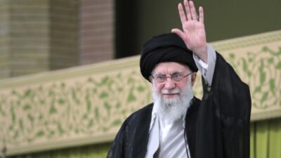 İran devlet televizyonu, ABD ve İsrail’in İran’a yönelik saldırılarında öldürülen Dini lider