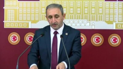 Hür Dava Partisi (HÜDA PAR) Gaziantep Milletvekili Şehzade Demir, aileye