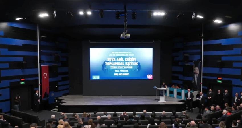 İSKİ’nin 22 Mart Dünya Su Günü kapsamında konuşan İstanbul Büyükşehir