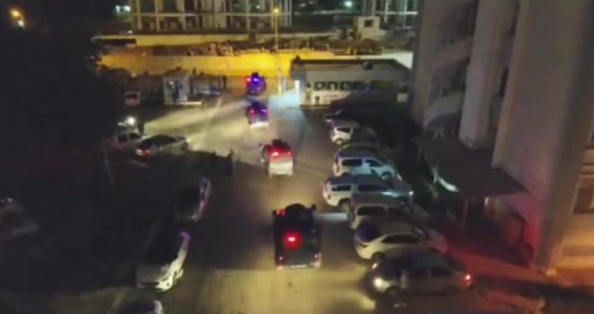 İçişleri Bakanlığı’ndan 27 ilde FETÖ operasyonu: Gözaltına alınan 77 şüpheliden 47’si tutuklandı İçişleri Bakanlığı, FETÖ’ye yönelik 27 ilde düzenlenen operasyonlarda 77 şüphelinin