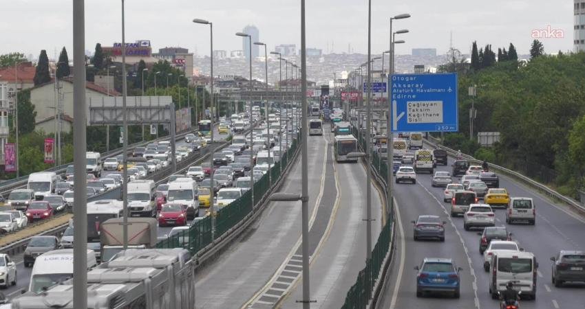 İçişleri Bakanlığı’ndan sahte plaka açıklaması: 1 Nisan itibarıyla 140 bin lira ceza uygulanacak İçişleri Bakanlığı, 1 Nisan itibarıyla sahte plaka kullananlara yönelik cezai işlemin