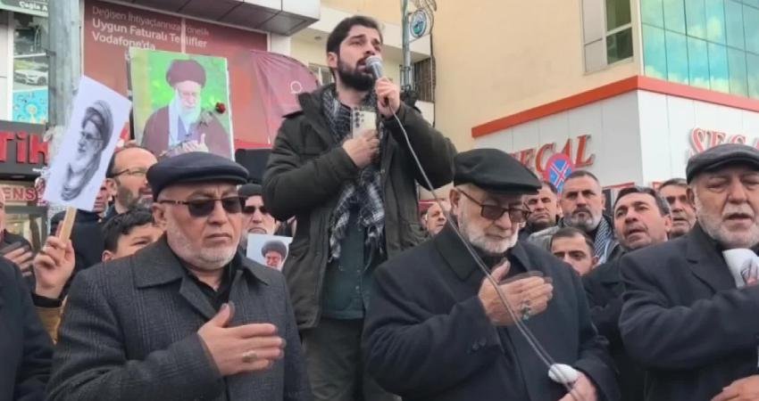 Iğdır'da çok sayıda kişi, ABD ve İsrail'in konutuna düzenlediği hava