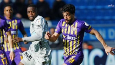 Trendyol Süper Lig'in 25. haftasında İkas Eyüpspor, sahasında ağırladığı Kocaelispor'a