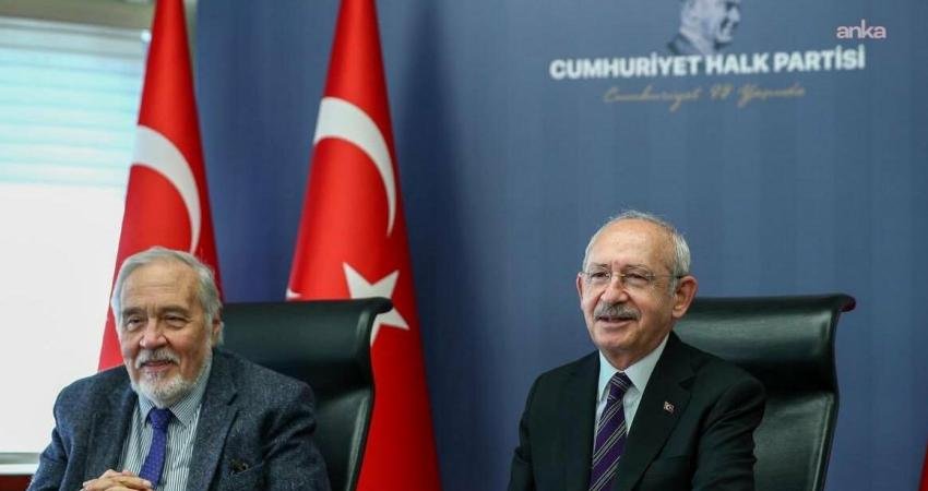 CHP'nin 7'nci Genel Başkanı Kemal Kılıçdaroğlu, tarihçi Prof. Dr. İlber