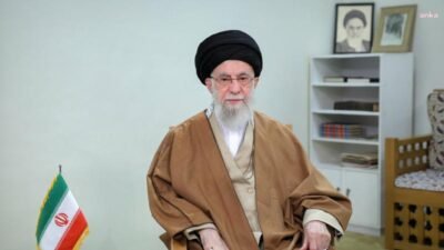 İran televizyonu, İran'ın Dini Dileri Ali Hamaney'in dün ABD ve