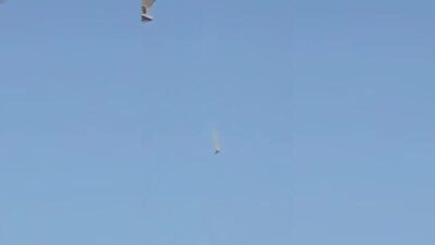 Kuveyt’in El Cahra kentinde bir savaş uçağının düşmesinin ardından bölgede