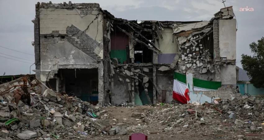 İran’da ABD ve İsrail ile bağlantılı olduğu iddia edilen 14 kişi gözaltına alındı İran İstihbarat Bakanlığı, ABD ve İsrail ile bağlantılı oldukları iddia