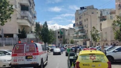 İran'ın füze saldırıları sonucu İsrail'in orta kesimlerinde 6 kişinin yaralandığı