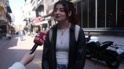 Isparta'da öğrenim gören üniversite öğrencileri Ramazan Bayramı’nın yaklaşmasıyla şehirler arası otobüs