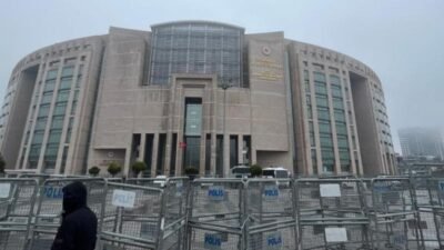 IŞİD terör örgütüne yönelik operasyonlarda, 9 şüphelinin gözaltına alındığı açıklandı.