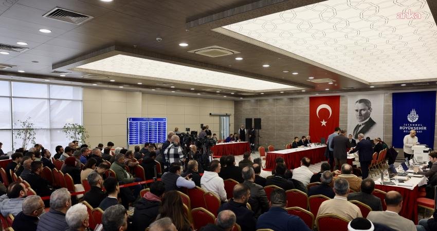 İstanbul’da uygulama bazlı 250 taksi için 7. ihale tarihi belli oldu İstanbul Büyükşehir Belediyesi (İBB), kent genelinde ulaşımda dijitalleşmeyi güçlendirmek ve