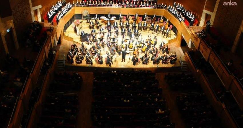 İzmir’in kültür ve sanat merkezi Ahmed Adnan Saygun Sanat Merkezi