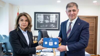 İzmir Büyükşehir Belediye Başkanı Cemil Tugay, Azerbaycan’ın İstanbul Başkonsolosu Narmina