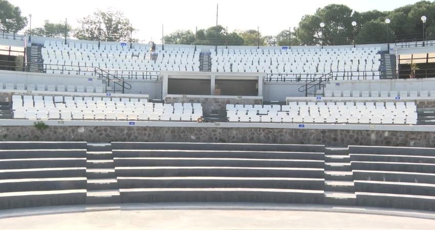 İzmir Büyükşehir Belediyesi, Kültürpark Atatürk Açık Hava Tiyatrosu’nda yenileme çalışması