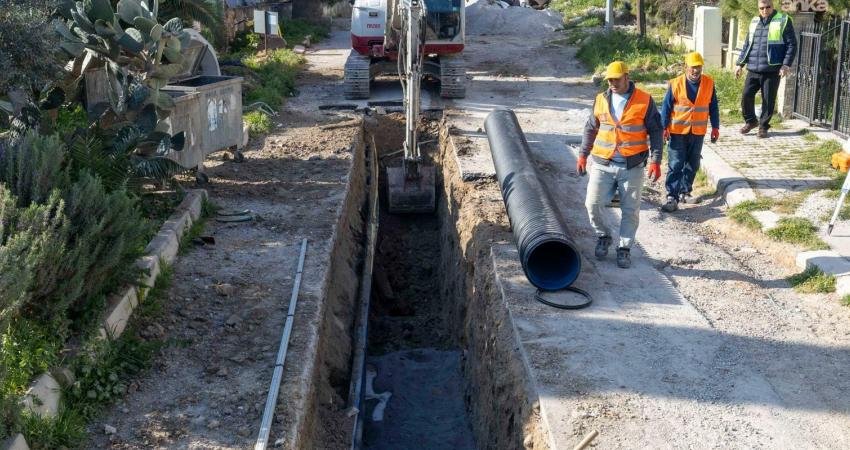 İzmir Büyükşehir Belediyesi’nden Urla’da taşkınlara karşı 160 milyon liralık altyapı yatırımı İzmir Büyükşehir Belediyesi İZSU Genel Müdürlüğü, Urla’nın Merkez ve Altıntaş