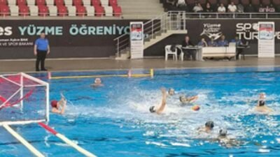 İzmir Büyükşehir Belediyesi sporcuları müsabakalardan madalya ile döndü İzmir Büyükşehir Belediyesi Spor Kulübü sporcuları, farklı branşlarda elde ettikleri