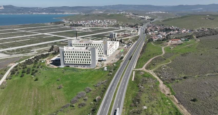 CHP İzmir İl Başkanı Çağatay Güç, 2019 yılında temeli atılan