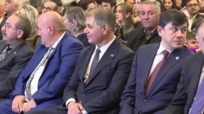 Türk dünyasında baharın müjdecisi kabul edilen Nevruz, İzmir’de Azerbaycanlı sanatçıların