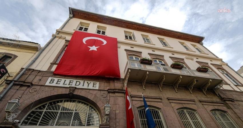 İzmir Büyükşehir Belediyesi mülkiyetindeki bazı taşınmazlara Vakıflar Genel Müdürlüğü tarafından