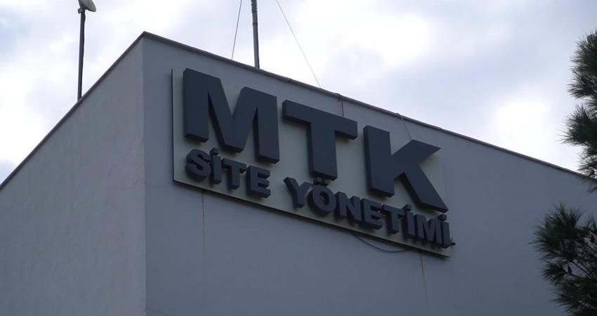 İzmir’de geri dönüşüm atağı evlerden sanayiye yayılıyor İzmir Büyükşehir Belediyesi ve İzdoğa AŞ iş birliğiyle yürütülen “Dönüşüme