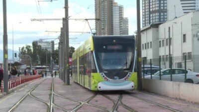 İzmir Metro AŞ’de tramvay sürücüsü olarak görev yapan 23 yaşındaki