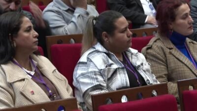 İzmir Büyükşehir Belediyesi tarafından yerel yönetimler ile Roman topluluğu arasındaki